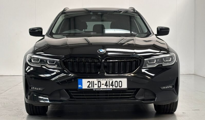 
								2021 BMW 330E SE Pro Estate Auto full									