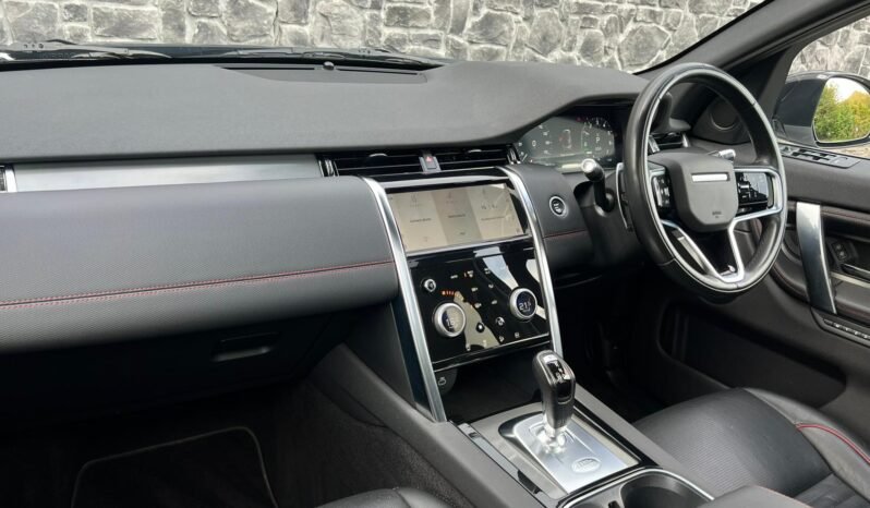 
								2021 Land Rover Discovery Sport R-Dynamic SE P300E full									