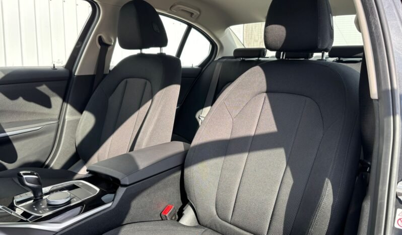 
								2021 BMW 330E SE Pro Auto full									