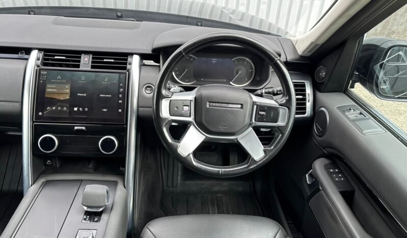 
								2022 Land Rover Discovery 5 3.0 D300 Commercial full									