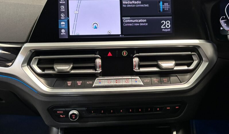 
								2021 BMW 330E SE Pro Estate Auto full									