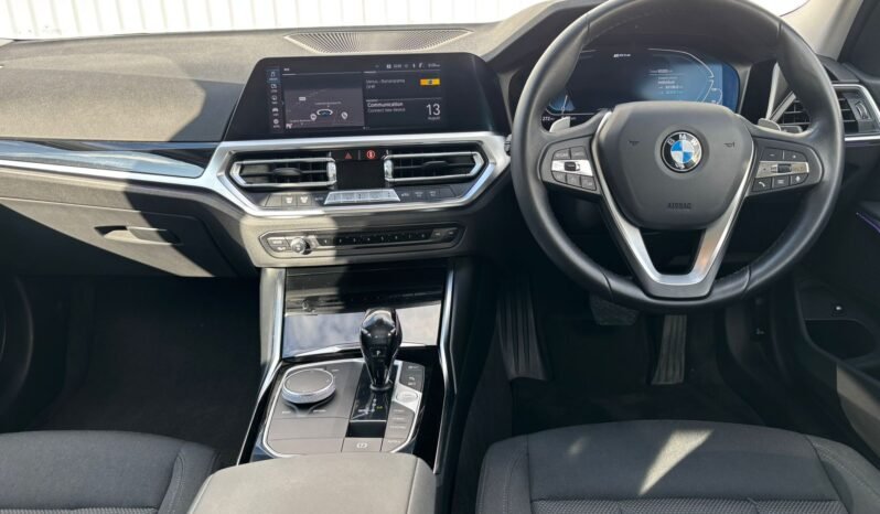 
								2021 BMW 330E SE Pro Auto full									