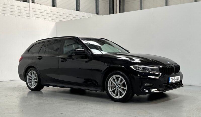 
								2021 BMW 330E SE Pro Estate Auto full									