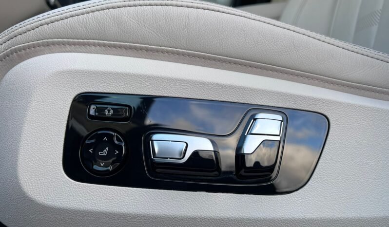 
2021 BMW X5 45e M Sport M Performance X-Drive full									