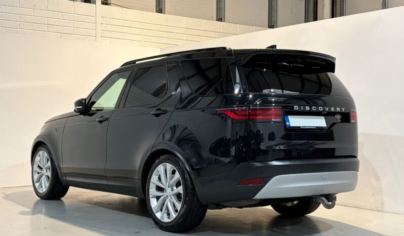 
2022 Land Rover Discovery 5 SE Commercial 2 Seater full									