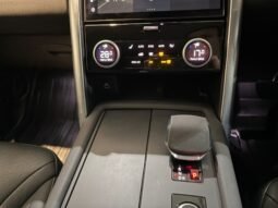 
2022 Land Rover Discovery 5 SE Commercial 2 Seater full									