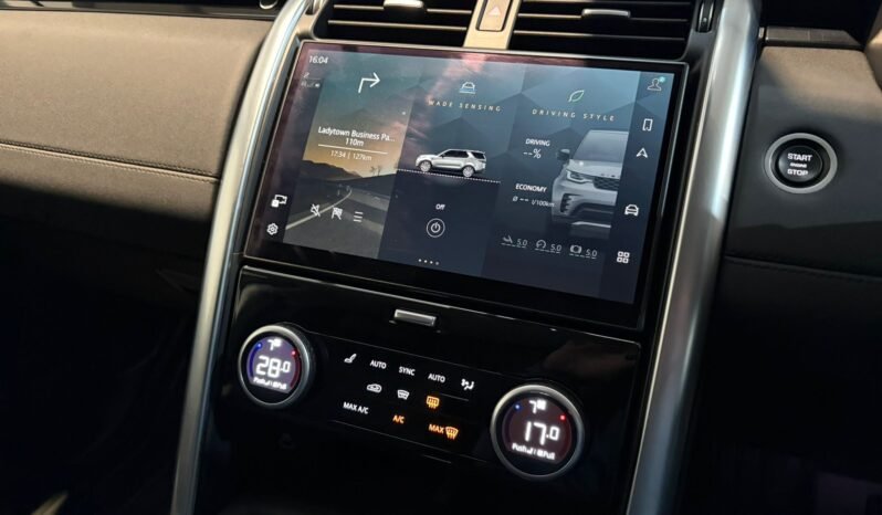 
2022 Land Rover Discovery 5 SE Commercial 2 Seater full									