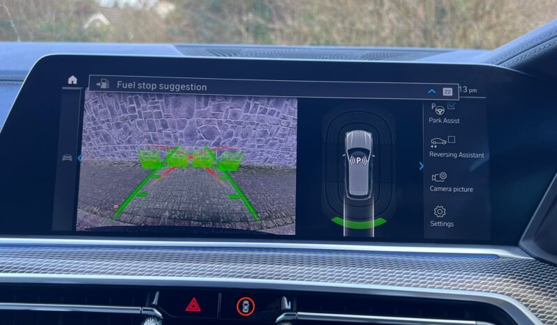 
2021 BMW X5 45e M Sport M Performance X-Drive full									