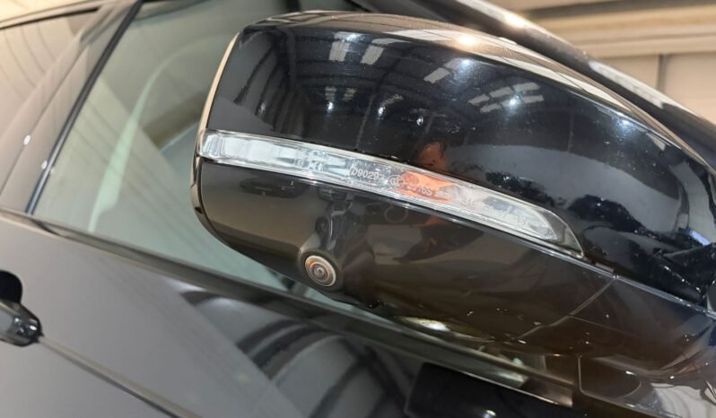 
2022 Land Rover Discovery 5 SE Commercial 2 Seater full									