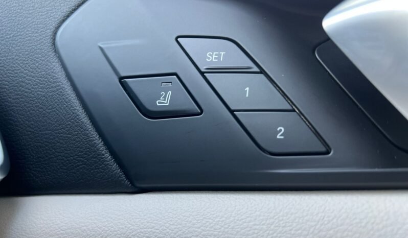 
2021 BMW X5 45e M Sport M Performance X-Drive full									