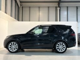 
2022 Land Rover Discovery 5 SE Commercial 2 Seater full									