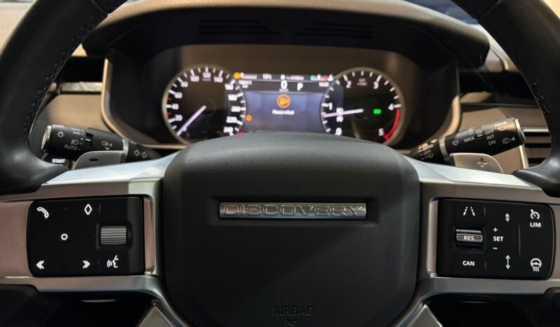 
2022 Land Rover Discovery 5 SE Commercial 2 Seater full									