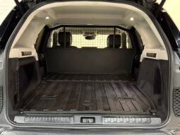 
2022 Land Rover Discovery 5 SE Commercial 2 Seater full									