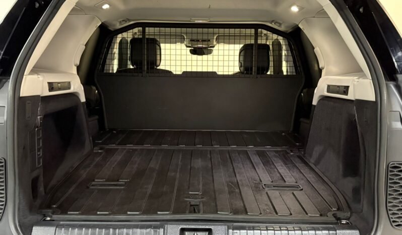 
2022 Land Rover Discovery 5 SE Commercial 2 Seater full									