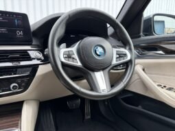 
2022 BMW G30 530e M Sport Auto full									