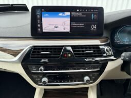 
2022 BMW G30 530e M Sport Auto full									