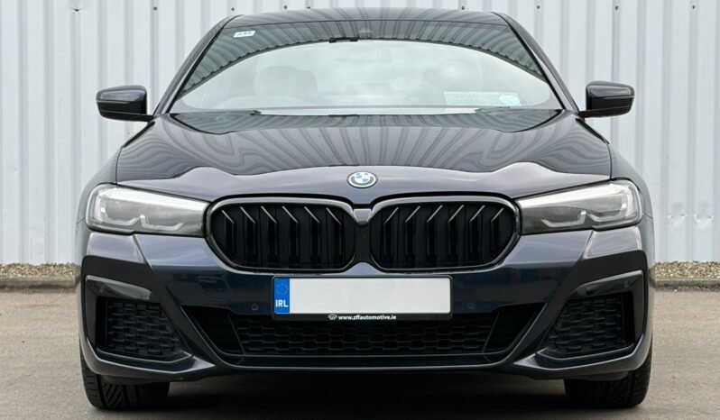 
2022 BMW G30 530e M Sport Auto full									