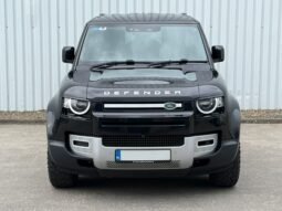 212 Land Rover Defender 110 D300 SE 3 Seat Com full