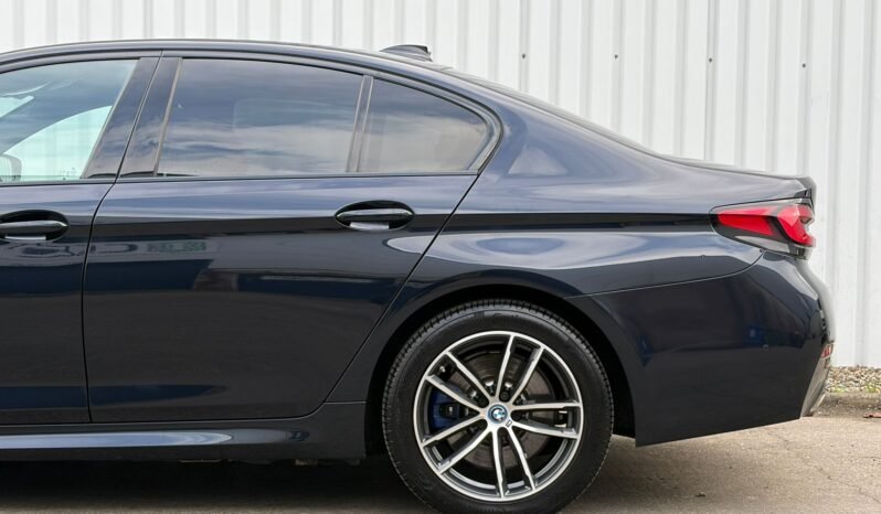 
2022 BMW G30 530e M Sport Auto full									