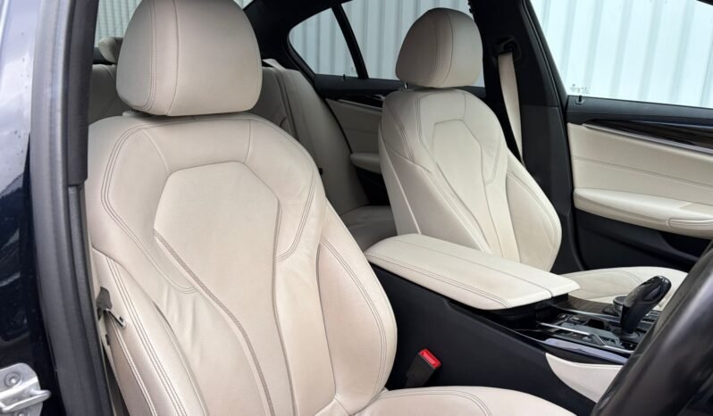 
2022 BMW G30 530e M Sport Auto full									